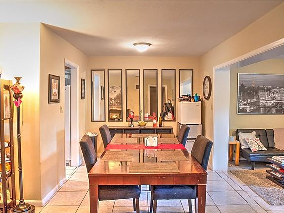 5th image of 2705 Aloma Ave
