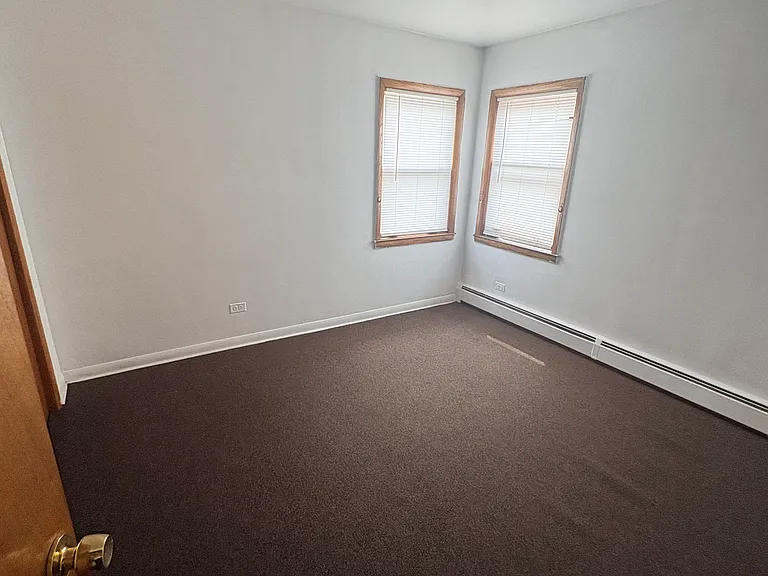 9641 S Pulaski Rd #2E — Photo 8