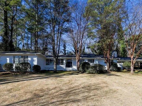 3 Crestwood Dr SW, Rome, GA 30165