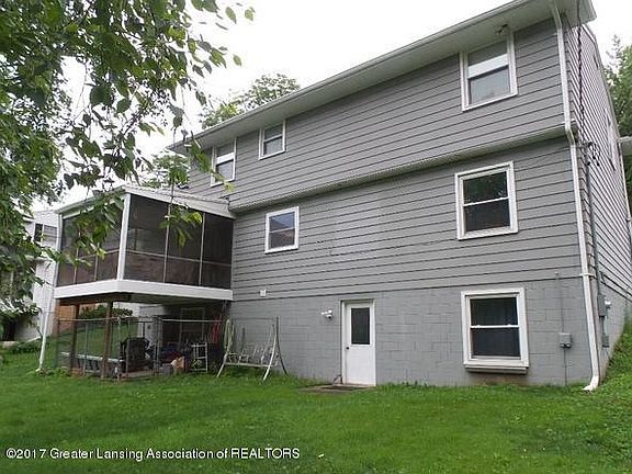 2nd image of 5425 Blue Haven Dr
