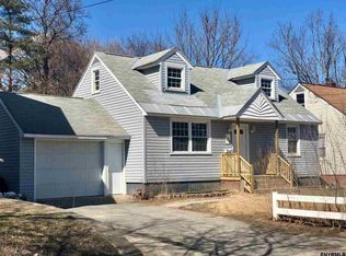 138 Bradford Rd, Schenectady, NY 12304