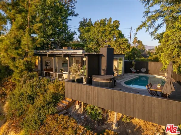 1370 N Avenue 57, Los Angeles, CA 90042