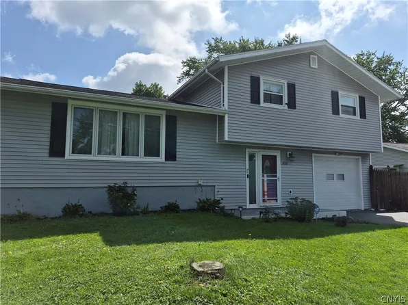 410 Stillwell Cir, East Syracuse, NY 13057