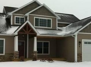 99 W Golden Meadow Dr, Maple City, MI 49664