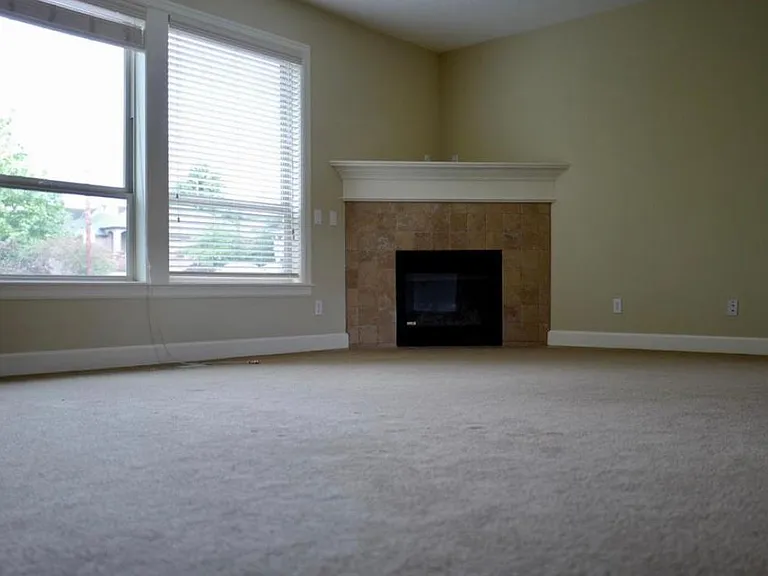 3913 NW 148th Pl #3913 — Photo 5
