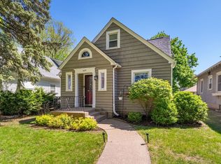 2631 Western Ave, Davenport, IA 52803
