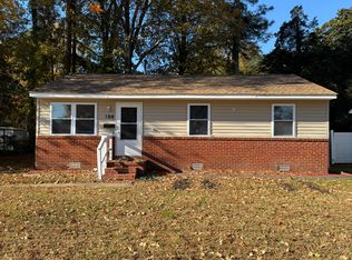 108 Carmen Dr, Hampton, VA 23664