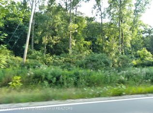 1439 W Clark Rd, Dewitt, MI 48820