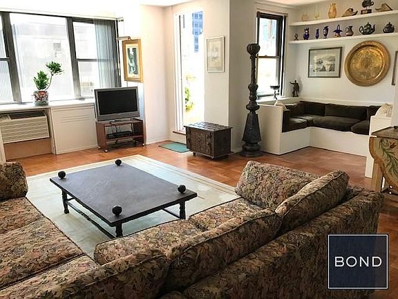 4th image of 235 E 57th St APT 16E