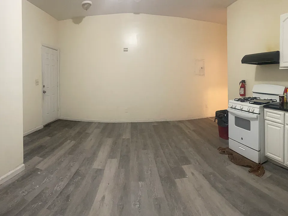 286 Broadway #2