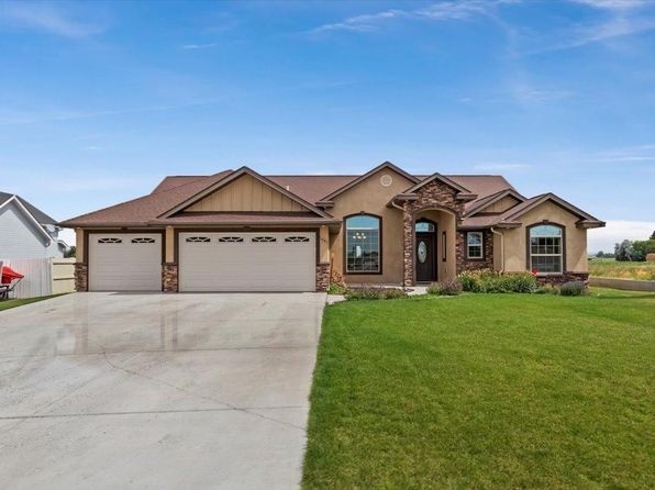 1041 Lupine Ln