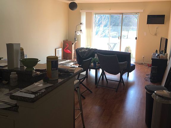 2nd image of 11255 Moorpark St APT 22