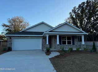 17989 Tingle Dr, Gulfport, MS 39503