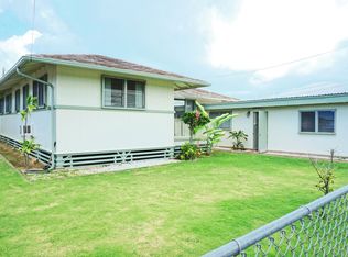 621 Auwai St, Kailua, HI 96734
