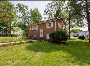 9113 Taylor St, Manassas, VA 20110