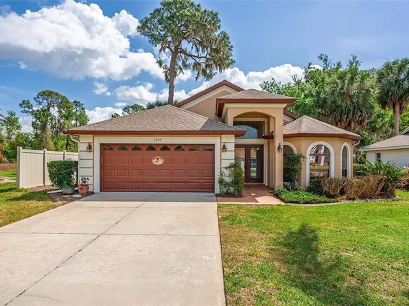 1010 Vindale Rd, Tavares, FL 32778