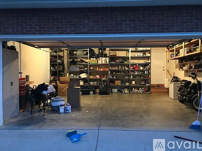 112 Tallyho Way — Photo 57