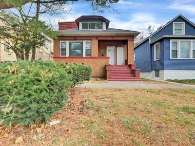 8210 S Manistee Ave, Chicago, IL, 60617