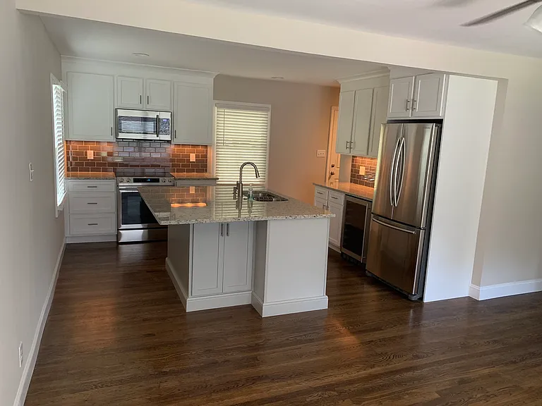 3901 Slagle Dr — Photo 6