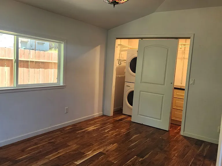 184 Madrona Rd — Photo 10