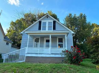 265 Fulton Pl, Canton, IL 61520