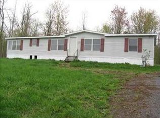 27 Senior Ave, Fulton, NY 13069