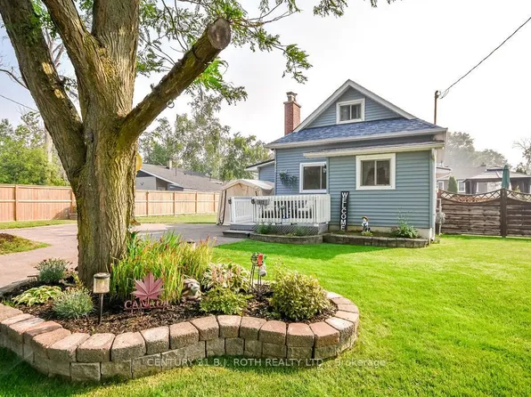 412 Couchiching Point Rd, Orillia, ON L3V 6P6