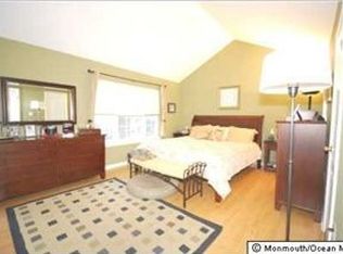 55 Petra Dr, Morganville, NJ 07751