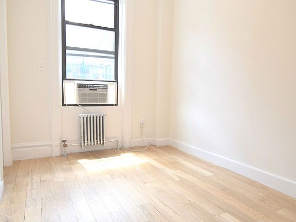 3rd image of 134 W 92nd St APT 3B