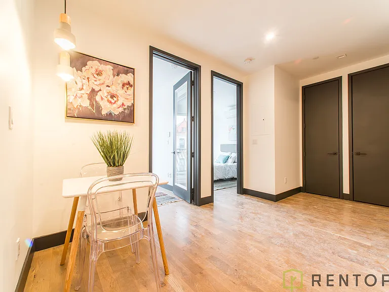 832 Lexington Ave #5E — Photo 7
