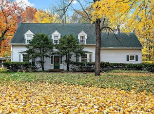 W140N7943 Lilly Rd, Menomonee Falls, WI 53051