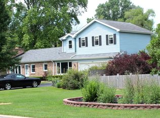 612 S Benton St, Palatine, IL 60067