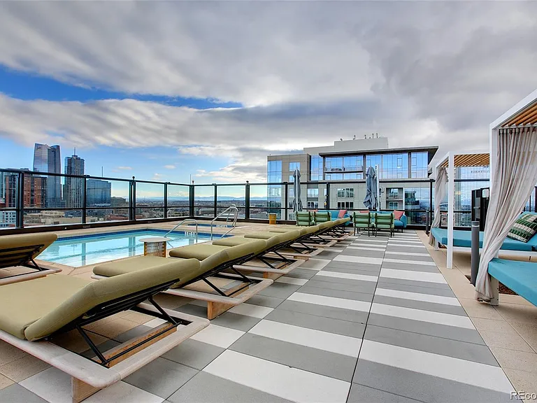1750 Wewatta St #602 — Photo 38