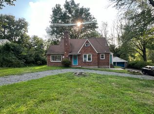 43 S Ridgedale Ave, East Hanover, NJ 07936