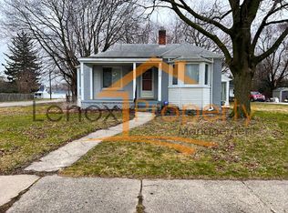 22510 Petersburg Ave, Eastpointe, MI