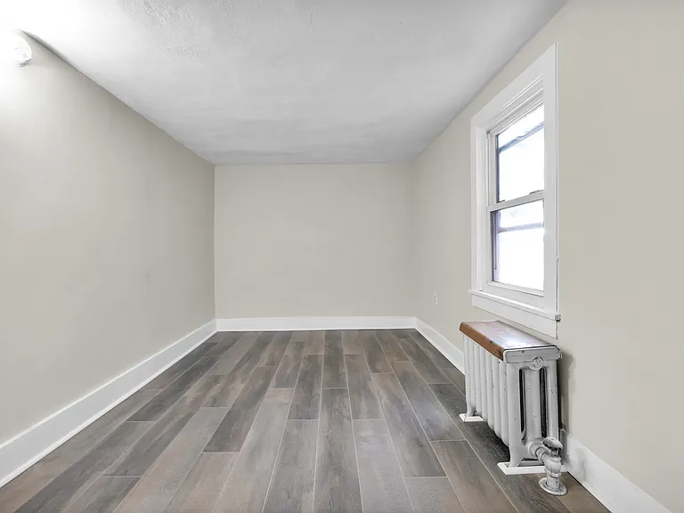 265-267 E Bertsch St #5 — Photo 12