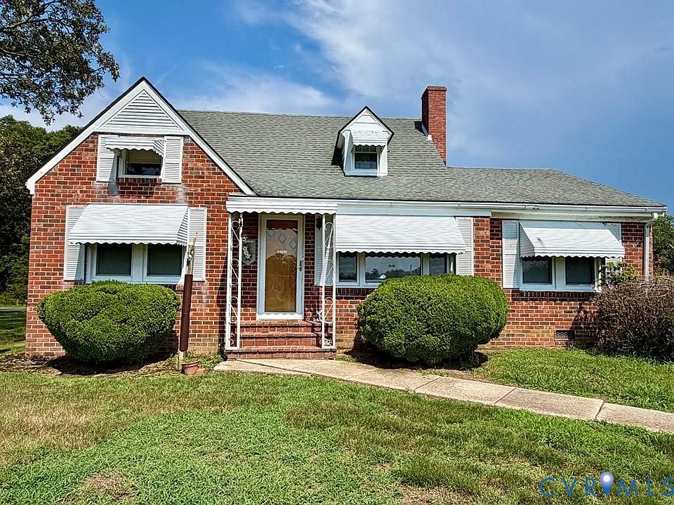 1st image of 2392 Hampton Hall Rd