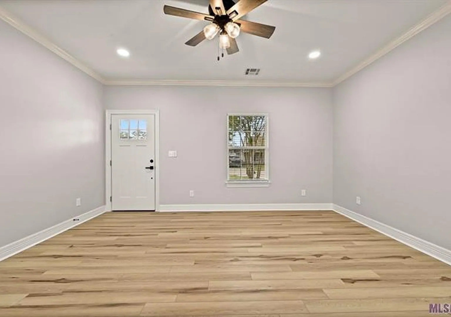 Newly constructed home with custom details — Photo 4