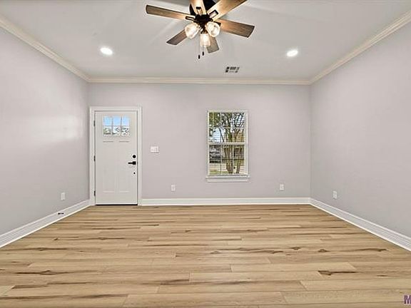 4th image of 13411 Country Meadow Ave