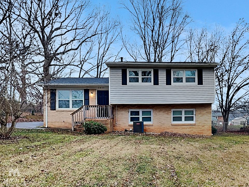 1st image of 1835 Mountainbrook Dr