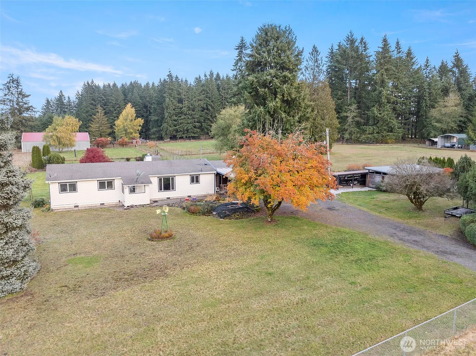 450 Hawkins Road photo 1