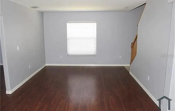 3339 Thistledown Ln — Photo 5