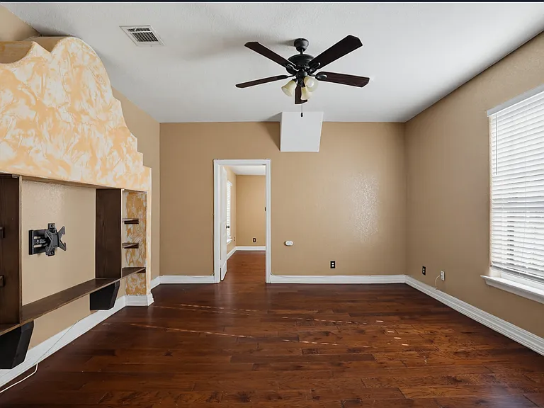 236 E Dullnig Ct #1 — Photo 11