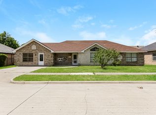 115 Connor Ct, Irving, TX 75060