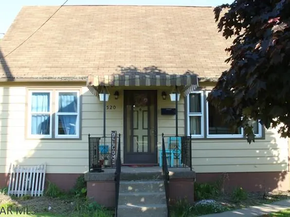 520 Park Ave, Tyrone, PA 16686