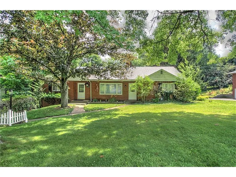 375 Barclay Hill Rd photo 1