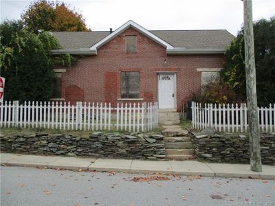 14 Front Street, Brooklyn, CT, 06234