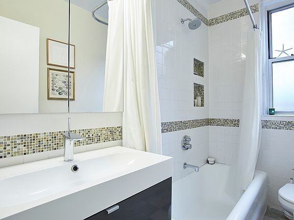 4th image of 16 E 98th St APT 5B