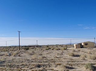 1049 Treasure Dr, Thermal, CA 92274