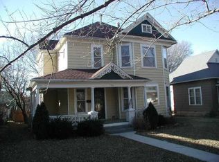 1703 N Locust St, Pittsburg, KS 66762